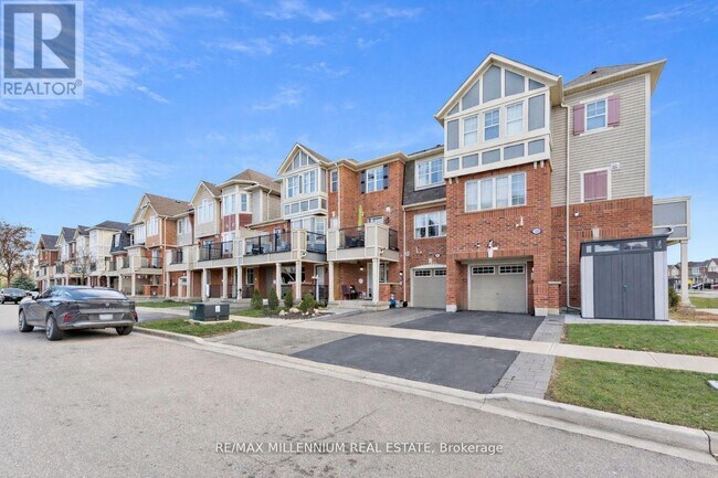 Photo du bâtiment - 53 Colonel Frank Ching Cres