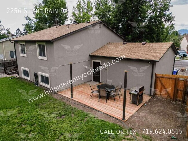 Foto del edificio - 2256 Silent Rain Dr