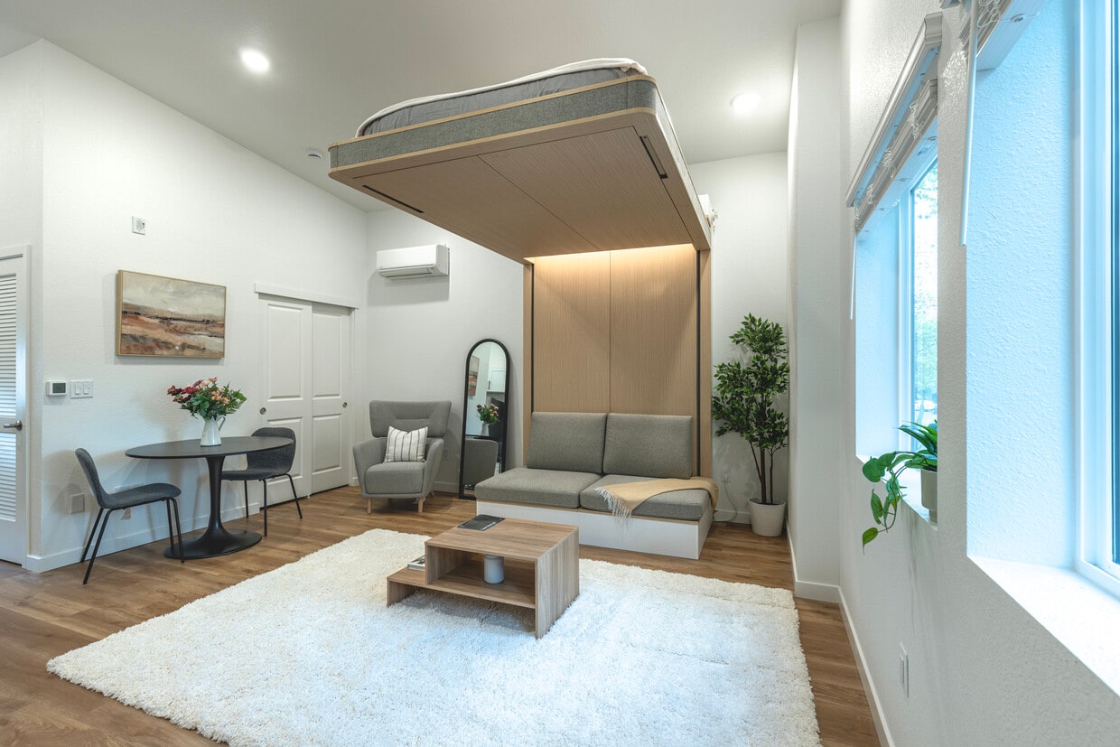 Photo - 3131 W St (Sacramento, CA)