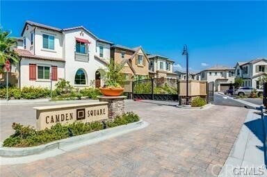 Building Photo - 143 Primrose Dr