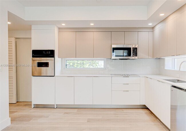Foto del edificio - 816 84th St