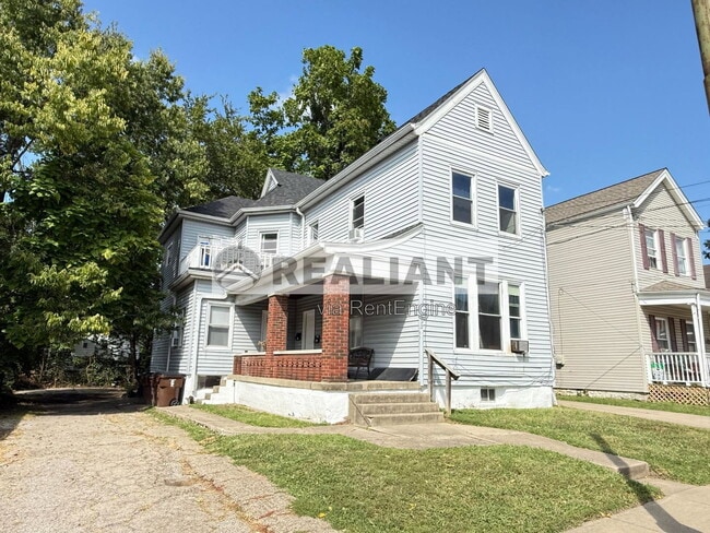 Photo - 312 East Southern Avenue Apartment