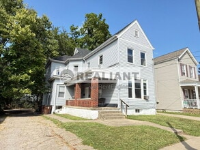 Building Photo - 312 E Southern Ave