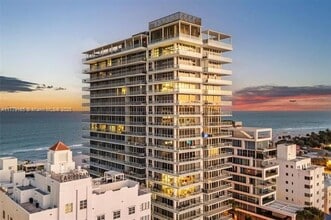 Building Photo - 3737 Collins Ave