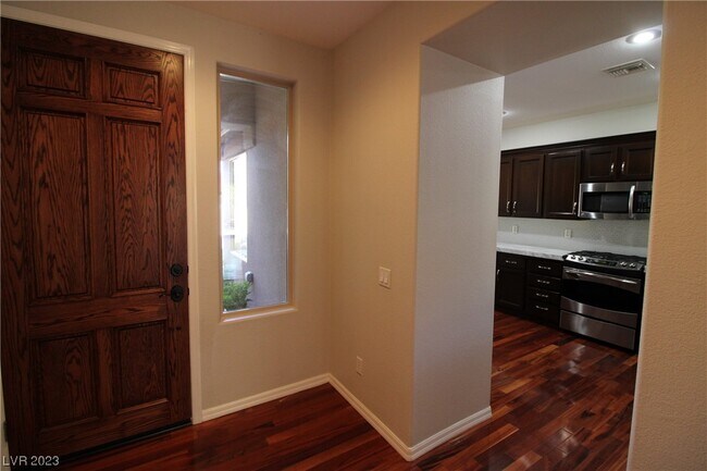 Building Photo - 28 Emerald Dunes Cir