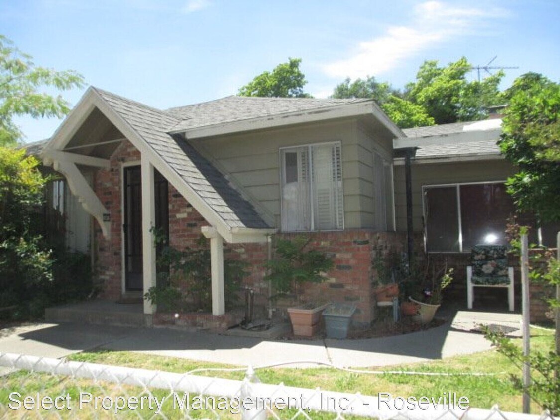 Primary Photo - 2 br, 2 bath House - 2201 Edgewater Road