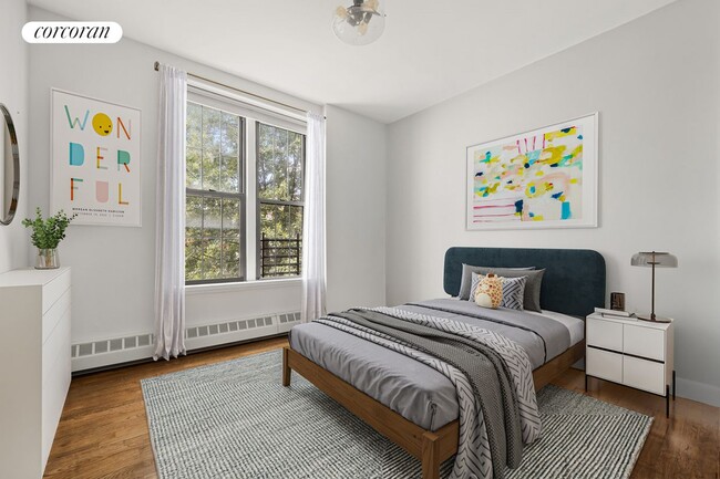 Building Photo - 497 6th Ave