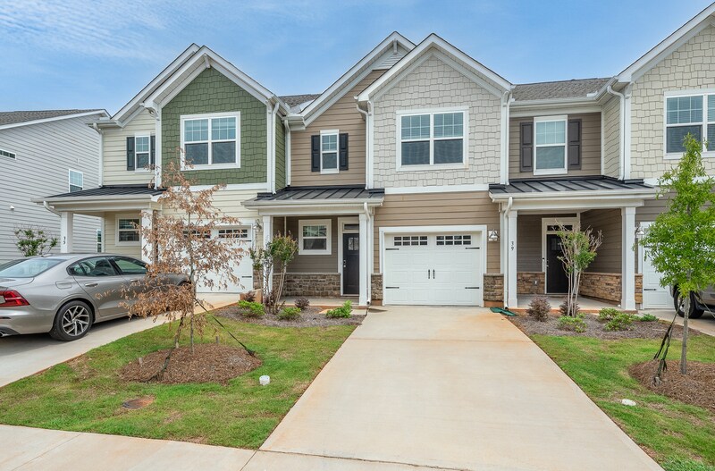 37 Gaskins Trl, Travelers Rest, SC 29690 Townhome Rentals in
