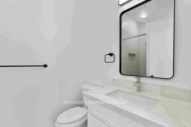 Building Photo - 2850 Nye St