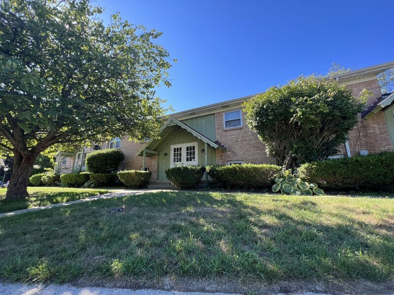 2068 Andrew St SE, Kentwood, MI 49508 Condo for Rent in Kentwood, MI