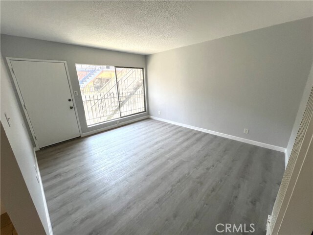 Foto del edificio - 620 W 82nd St