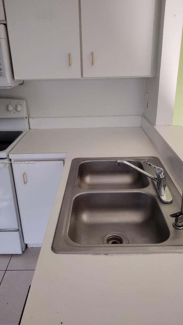 Foto del edificio - 443 NE 210th Cir Terrace