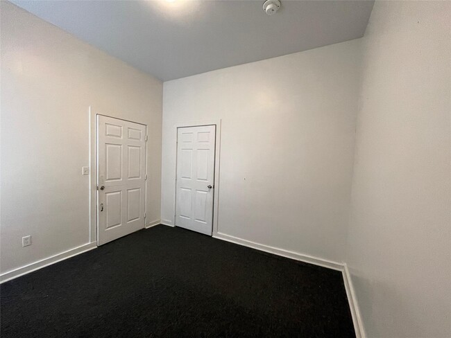 1st Bedroom - 20892 Cochran Rd