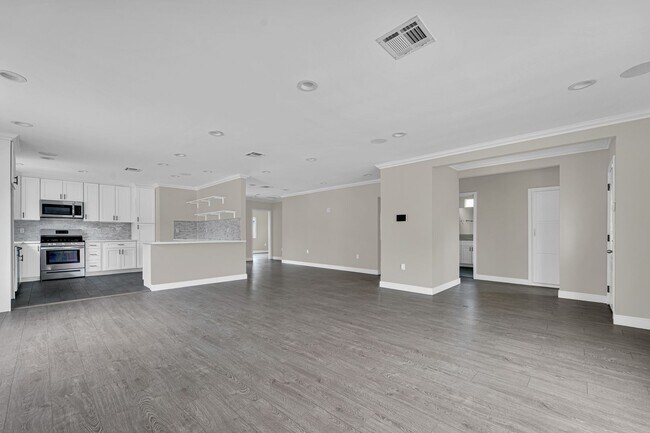 Foto del edificio - 7237 Tujunga Ave