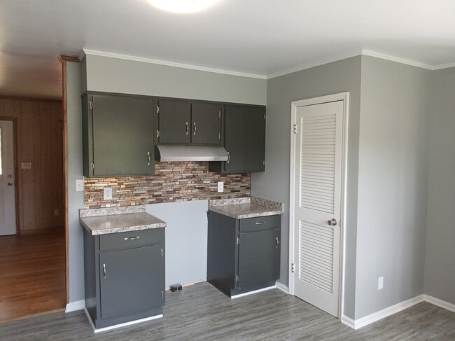 Building Photo - 5114 Pleasant Shade Dr