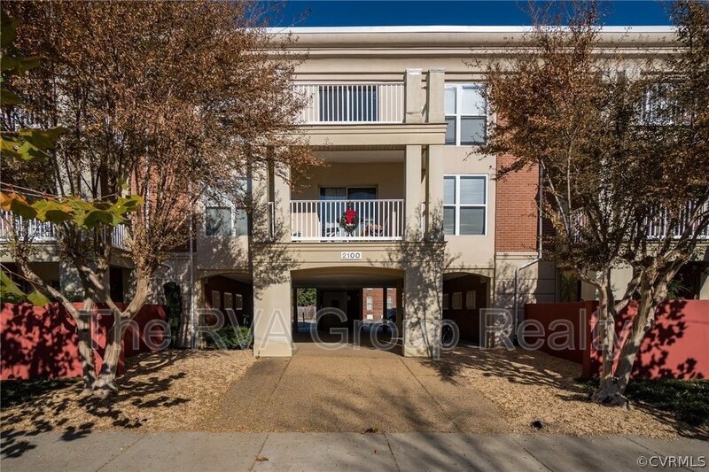 Foto principal - 2100 Grove Avenue