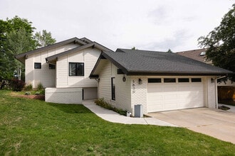 Building Photo - 5630 Hummel Ln