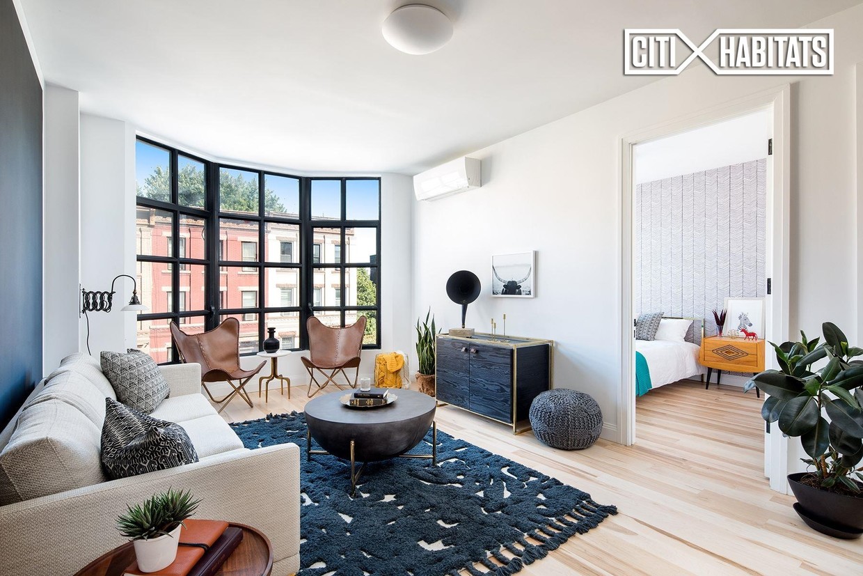 Foto principal - 570 Saint Johns Pl