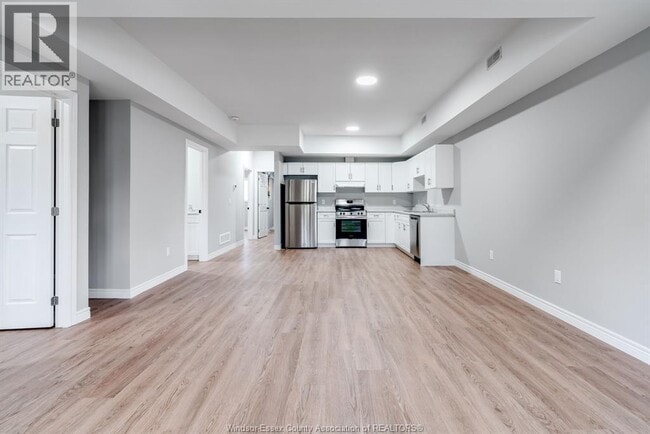 Building Photo - 27 Orange St