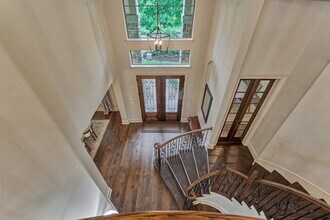 Building Photo - 115 Windfair Loop