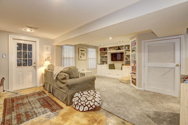 Foto del edificio - 226 Rhode Island Ave NW