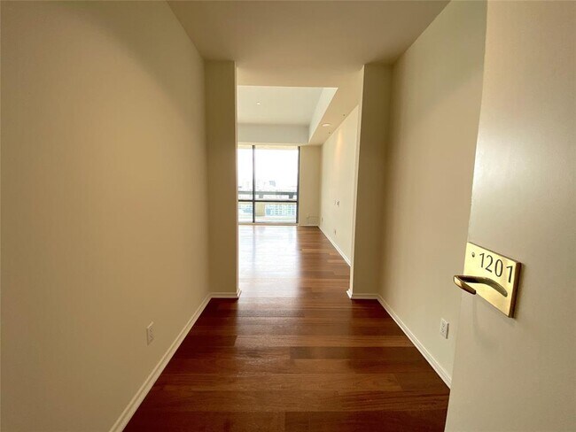 Building Photo - 3111 Welborn St