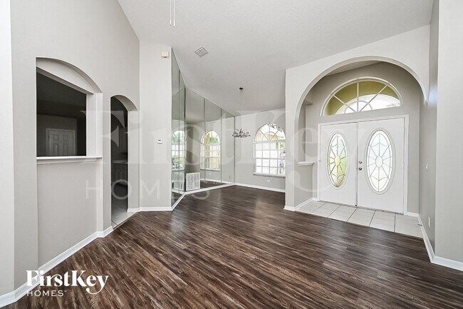 Foto del edificio - 4318 Brooke Dr