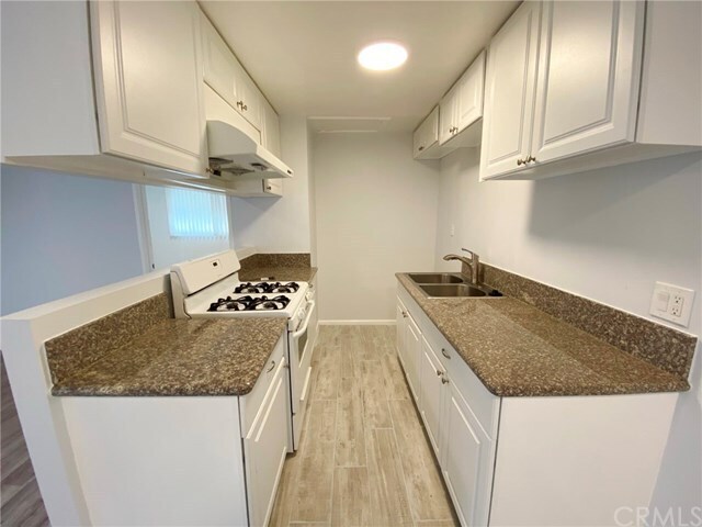 Building Photo - 149 S Sierra Madre Blvd