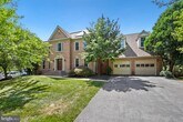 Primary Photo - 111 Argosy Dr