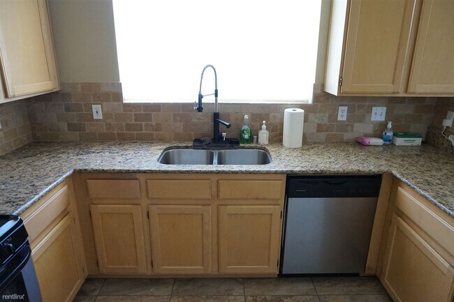 Building Photo - 3 br, 2.5 bath House - 904 Siena Hills Lane