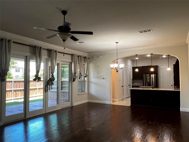 Building Photo - 514 Evergreen Dr