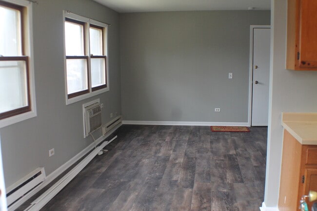 Building Photo - 3315 Colgate Ave