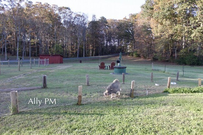 Building Photo - 16206 Madison Run Road