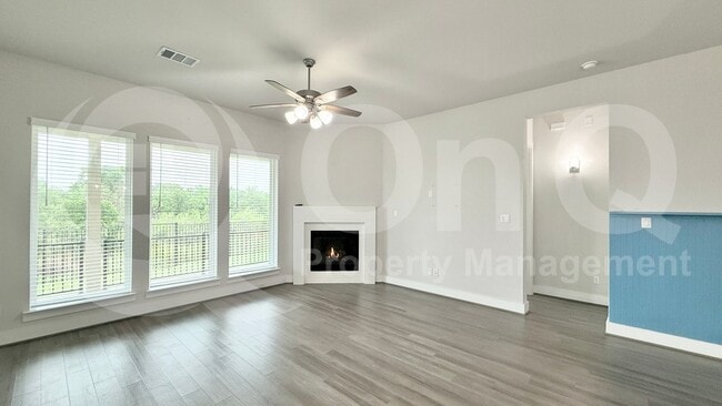 Building Photo - 205 Crimson Rose Ct