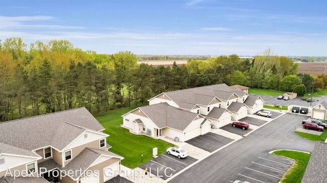 Building Photo - 4821 N Latitude Ln