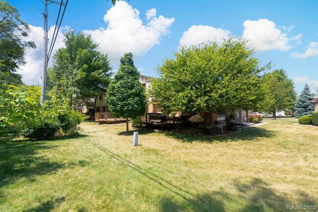 Building Photo - 1931 Allenway Ct