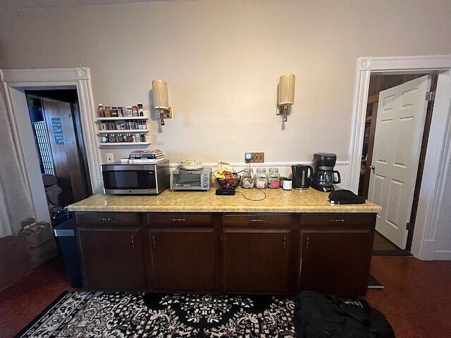 KITCHEN - 227 Maverick St