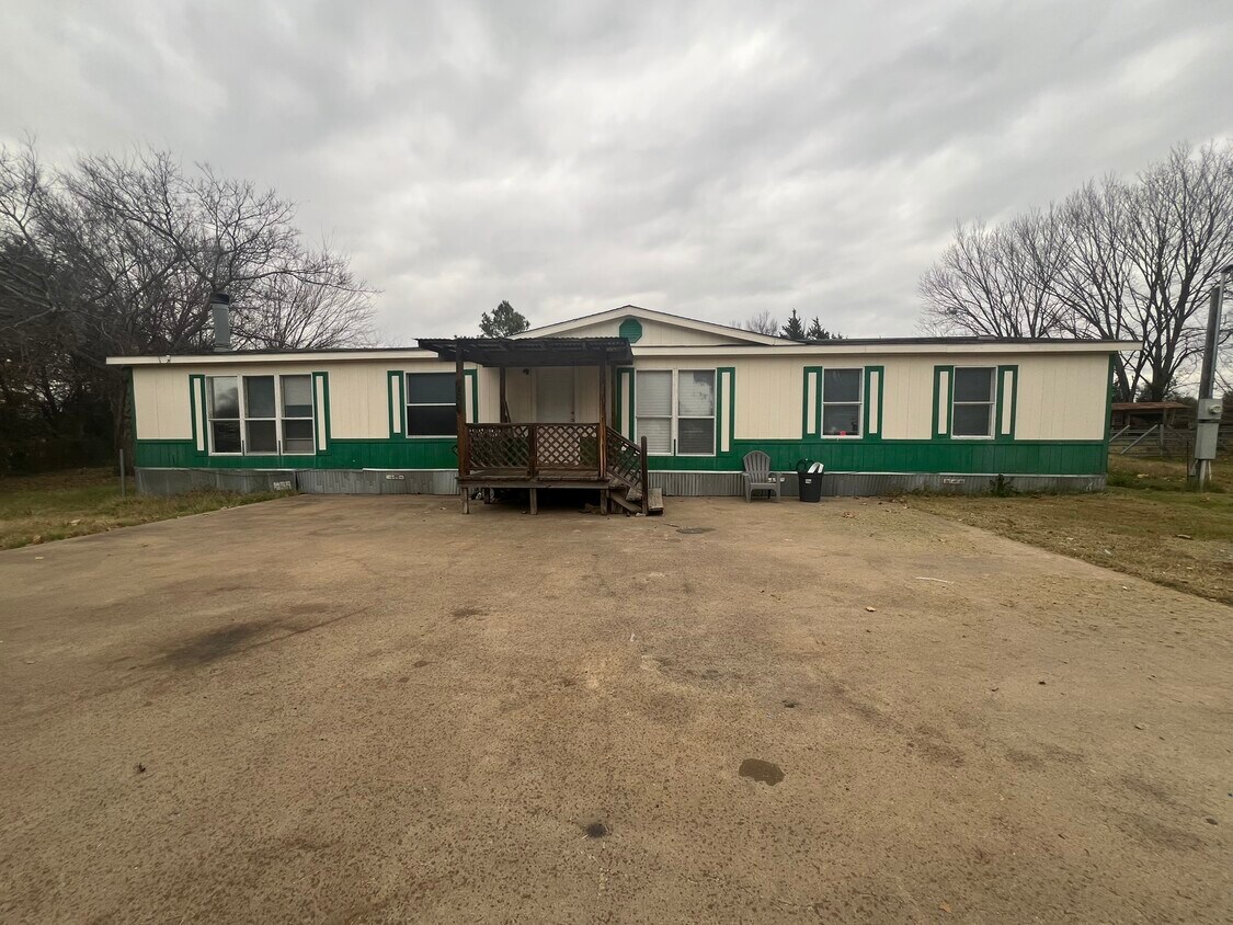 Primary Photo - 2675 FM 279