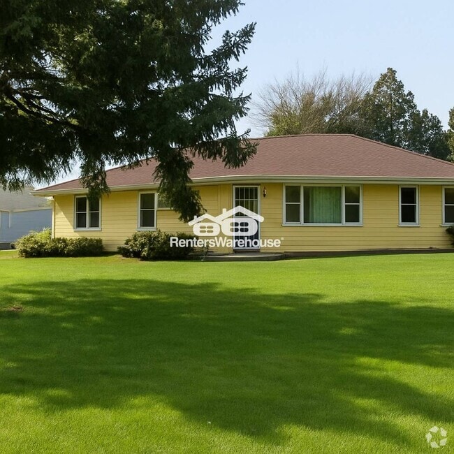 Building Photo - 984 Shryer Ave W