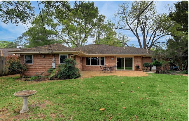 Building Photo - 1242 Demaret Ln