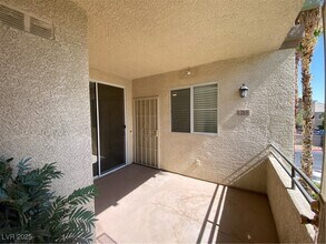 Building Photo - 7111 S Durango Dr