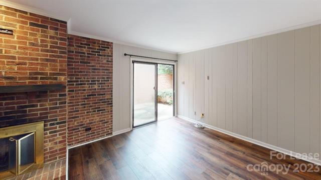 Foto del edificio - 6619 Bunker Hill Cir