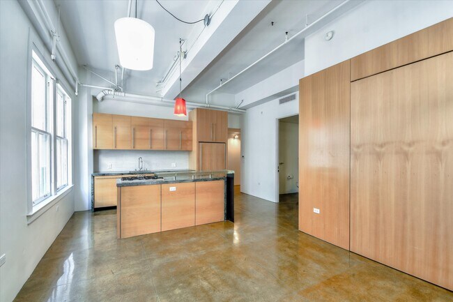 Foto del edificio - 2 Mint Plaza