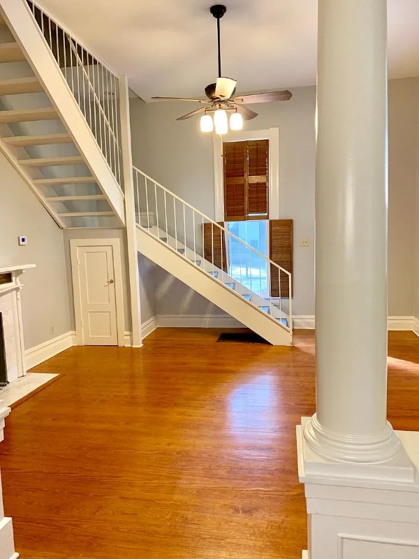 Foto del edificio - 401 E 10th St