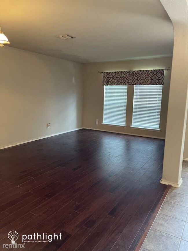Foto del edificio - 5 br, 3 bath House - 10111 Shetland Gate UNIT