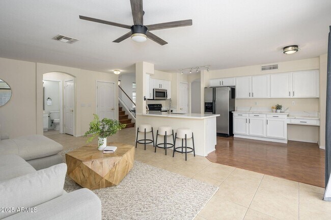 Foto del edificio - 25825 N 65th Ave