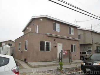 Building Photo - 4534 Edgewood Pl