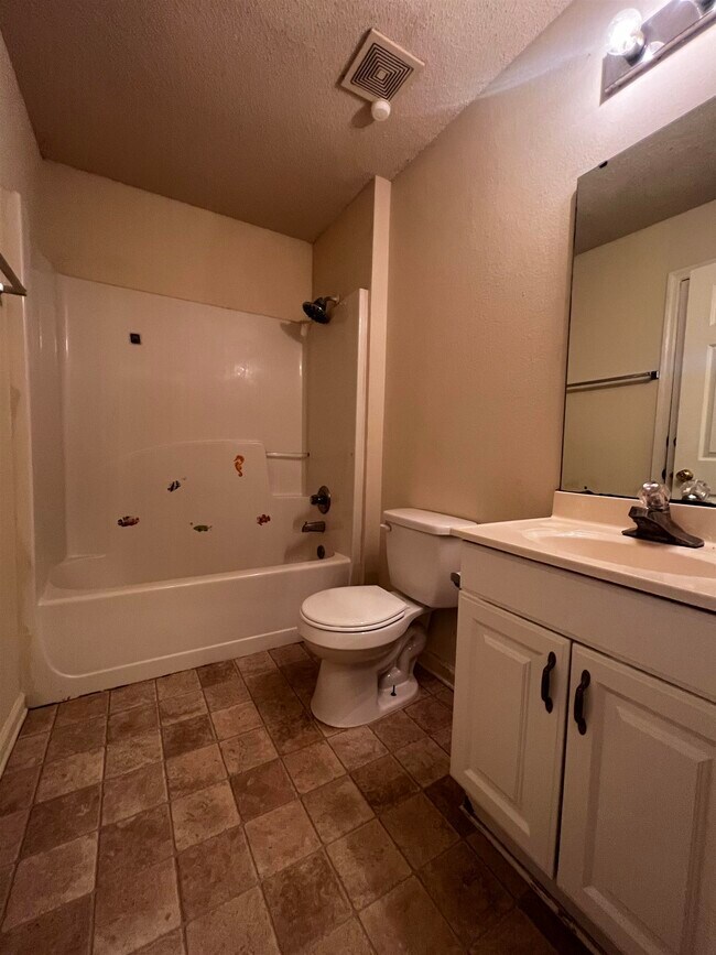 Foto del edificio - 2534 Emerald Ridge Loop