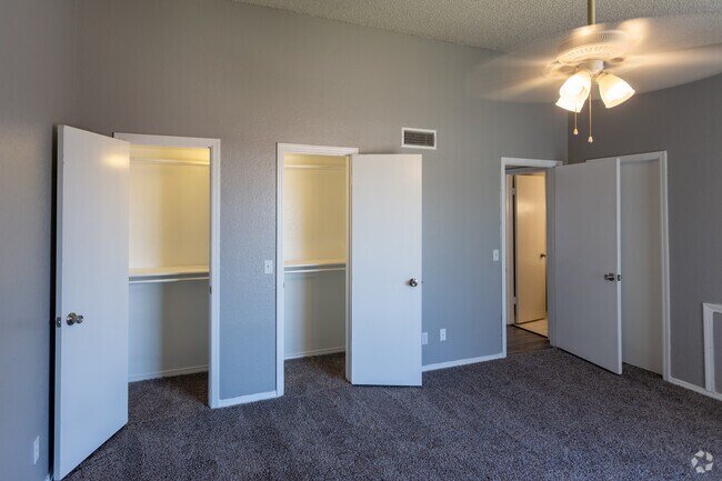 1 BR 1 BA 725 SF - 16BEL4861