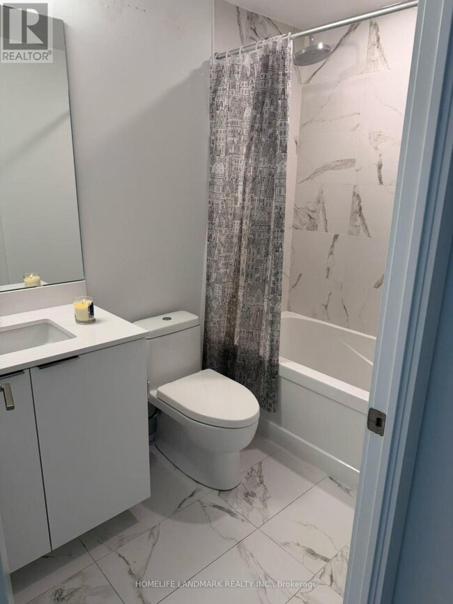 Building Photo - 7 Golden Lion Heights